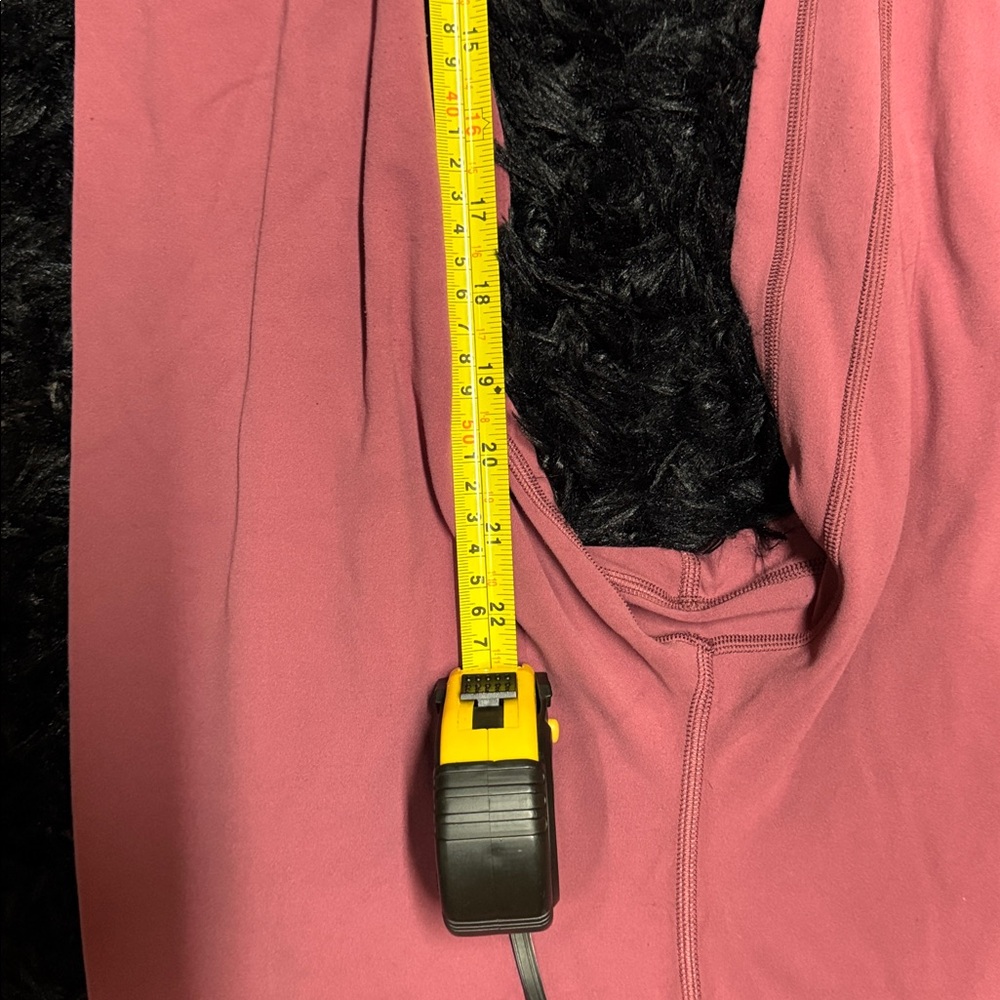 Lululemon Mauve Pink Leggings - Picture 5 of 9